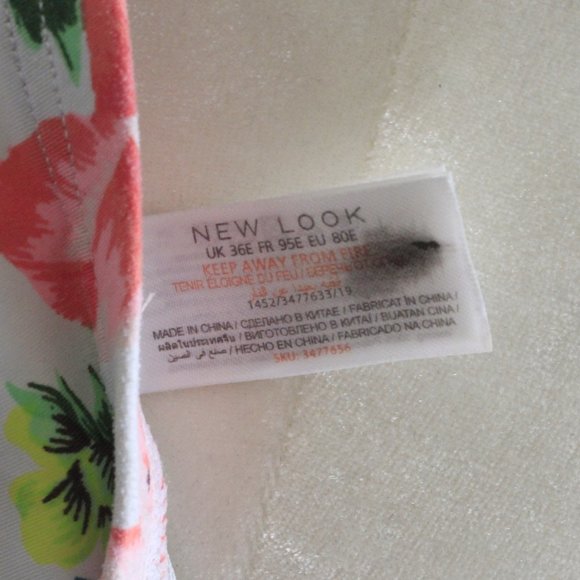 Tropical print full coverage bikini top - Picture 3 of 4